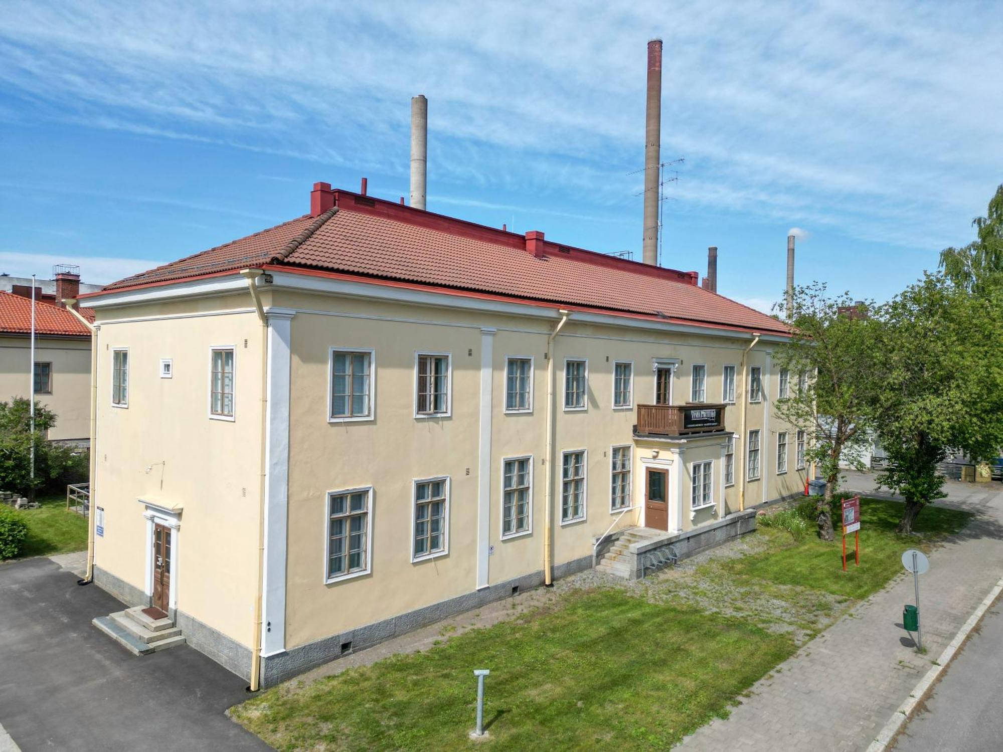 Vanha Postitalo Varkaus Buitenkant foto